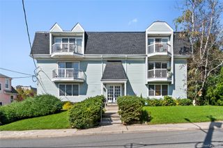 37 Harbor Lane 2A, New Rochelle, NY 10805
