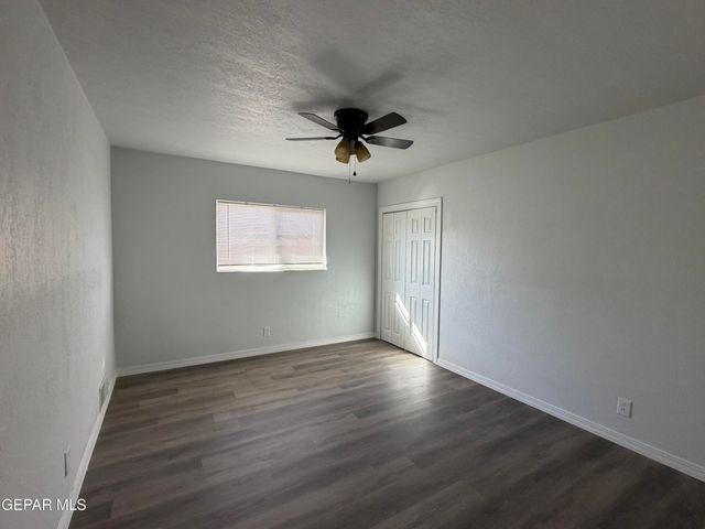2401 HAWLEY Circle, El Paso, TX 79903