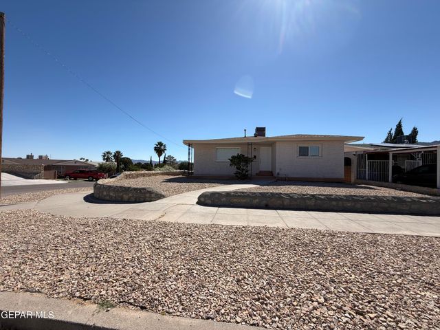 2401 HAWLEY Circle, El Paso, TX 79903