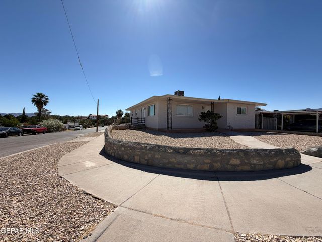 2401 HAWLEY Circle, El Paso, TX 79903