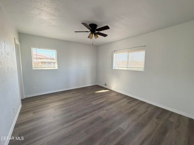 2401 HAWLEY Circle, El Paso, TX 79903
