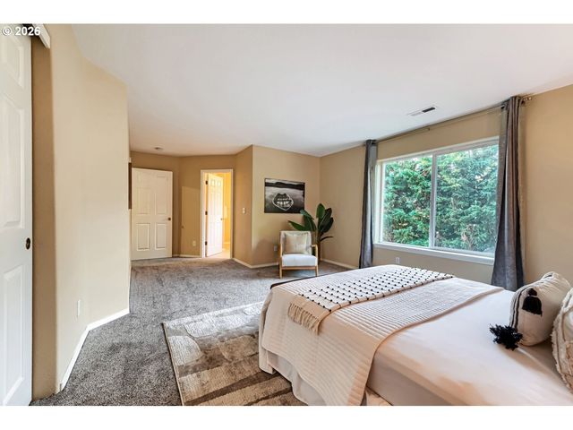 9887 Se 134TH Ave, Happy Valley, OR 97086