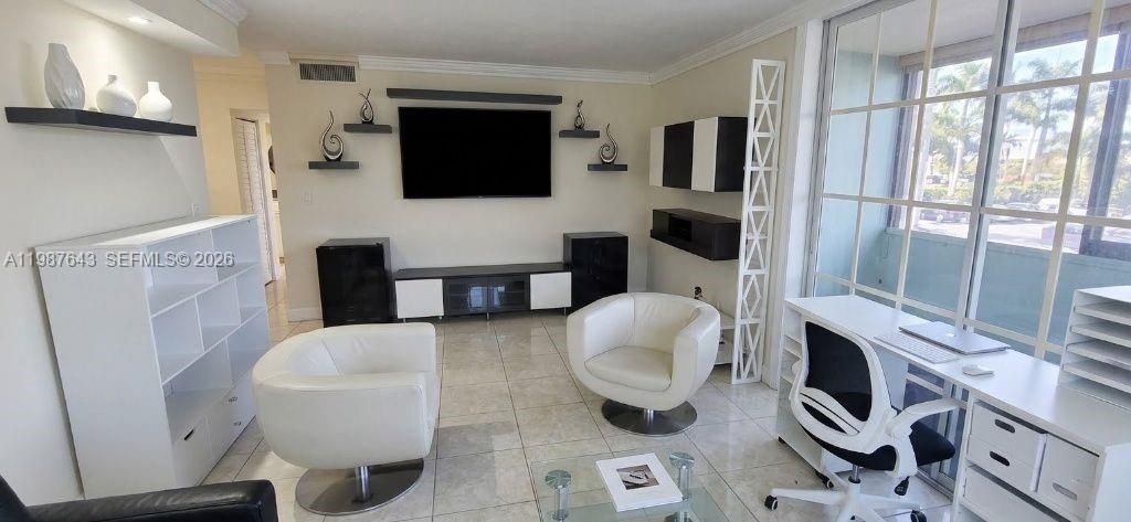 5055 NW 7th Street 206, Miami, FL 33126