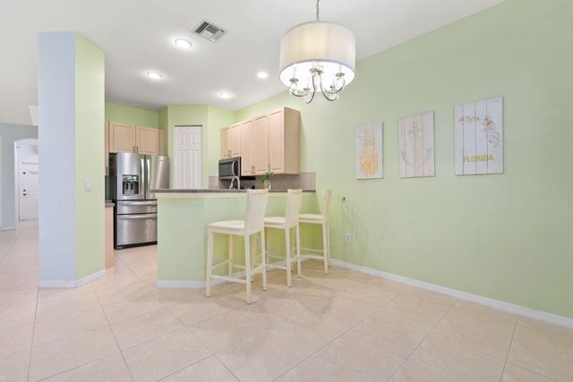 602 Mariner Bay Boulevard, Fort Pierce, FL 34949