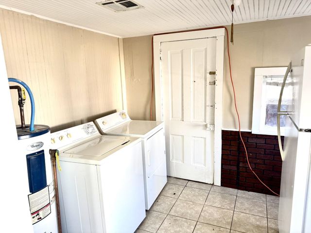 325 Poplar St, El Dorado, KS 67042