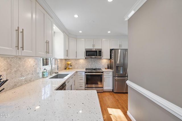 12 W Bayberry Court, Durham, NC 27713