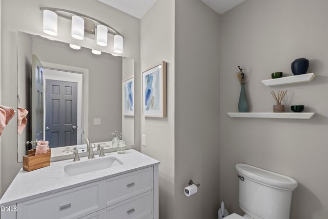 12 W Bayberry Court, Durham, NC 27713