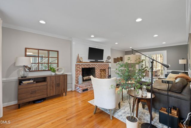 12 W Bayberry Court, Durham, NC 27713