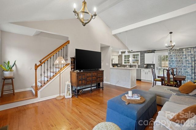 11113 Blue Heron Drive, Charlotte, NC 28226