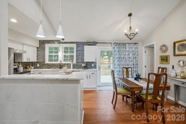 11113 Blue Heron Drive, Charlotte, NC 28226