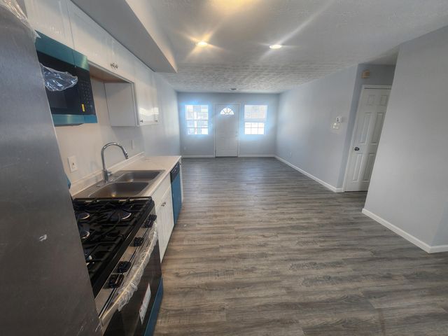 4314 Robin Street, Grove City, OH 43123