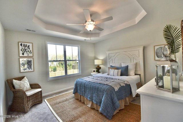 1037 Pine Ridge Court, Castle Hayne, NC 28429