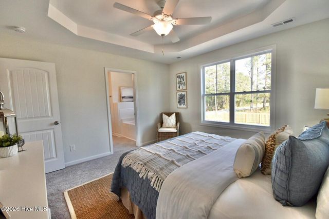 1037 Pine Ridge Court, Castle Hayne, NC 28429