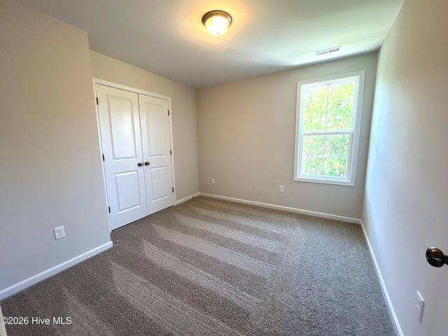 1037 Pine Ridge Court, Castle Hayne, NC 28429