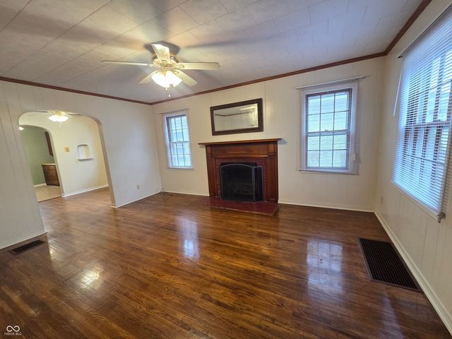 2611 N 13th Street, Terre Haute, IN 47804