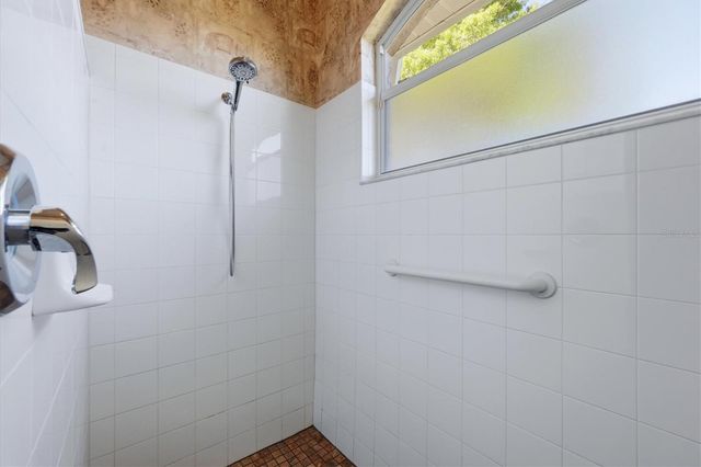 2023 LYNX RUN, North Port, FL 34288