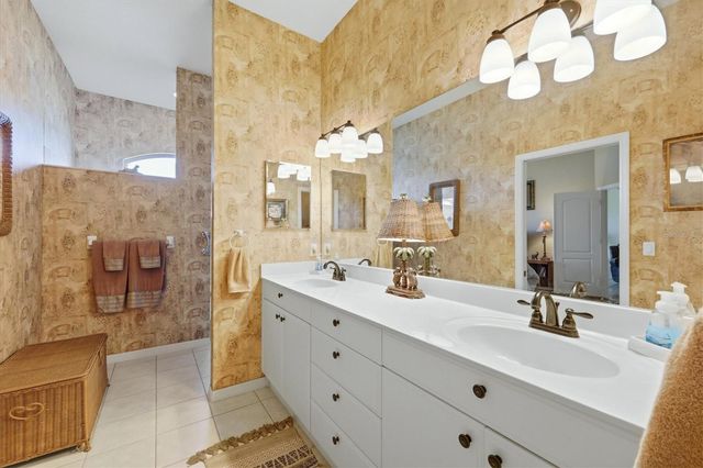 2023 LYNX RUN, North Port, FL 34288