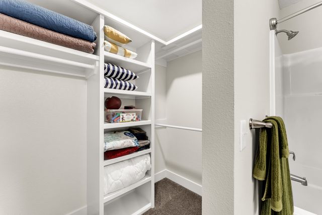 5619 S Lexington Avenue, Springfield, MO 65810