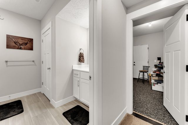 5619 S Lexington Avenue, Springfield, MO 65810