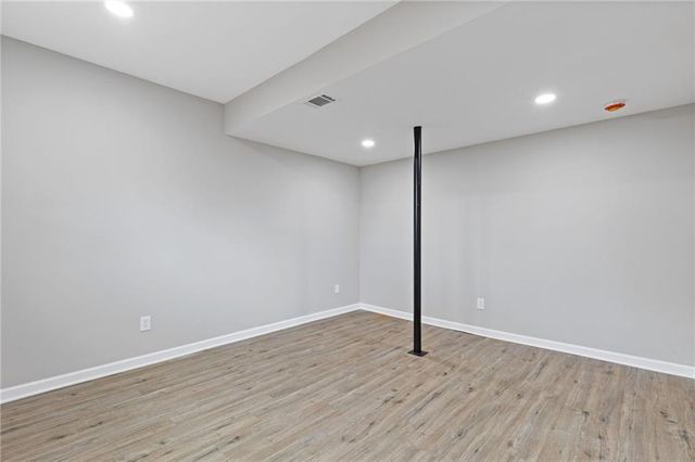 120 Kings Court, Lawrenceville, GA 30044