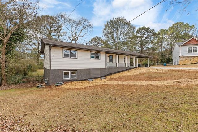 120 Kings Court, Lawrenceville, GA 30044