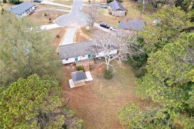 120 Kings Court, Lawrenceville, GA 30044