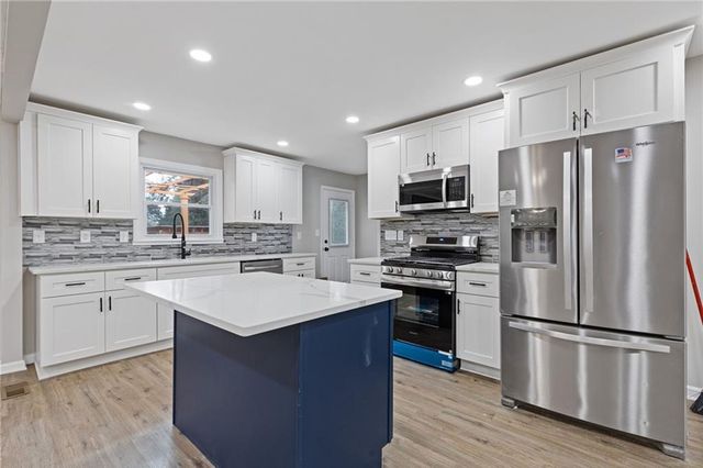 120 Kings Court, Lawrenceville, GA 30044