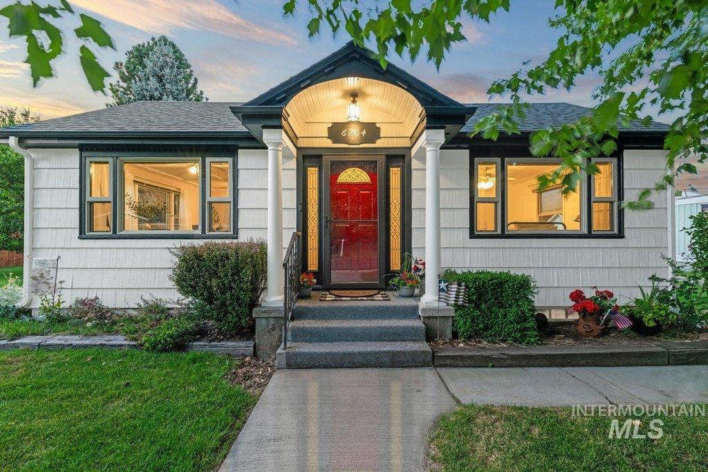 6204 SW Butte St, Boise, ID 83704