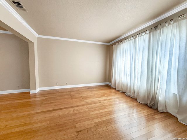 21122 SIMI VALLEY DR, San Antonio, TX 78259