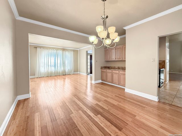 21122 SIMI VALLEY DR, San Antonio, TX 78259