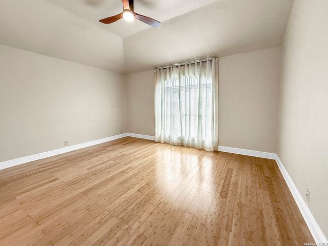 21122 SIMI VALLEY DR, San Antonio, TX 78259