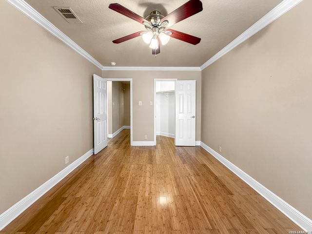 21122 SIMI VALLEY DR, San Antonio, TX 78259