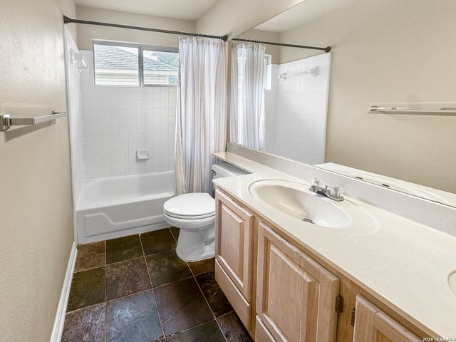 21122 SIMI VALLEY DR, San Antonio, TX 78259