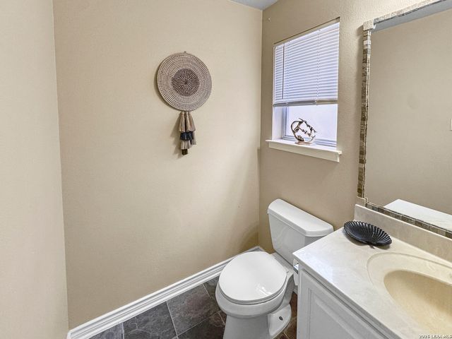 21122 SIMI VALLEY DR, San Antonio, TX 78259