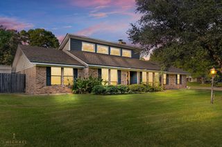 109 S Meadow Lane, Haughton, LA 71037