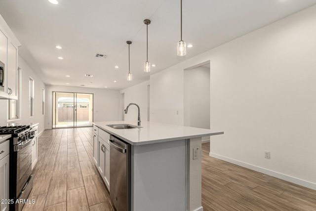 5353 W LAS PALMARITAS Drive, Glendale, AZ 85302