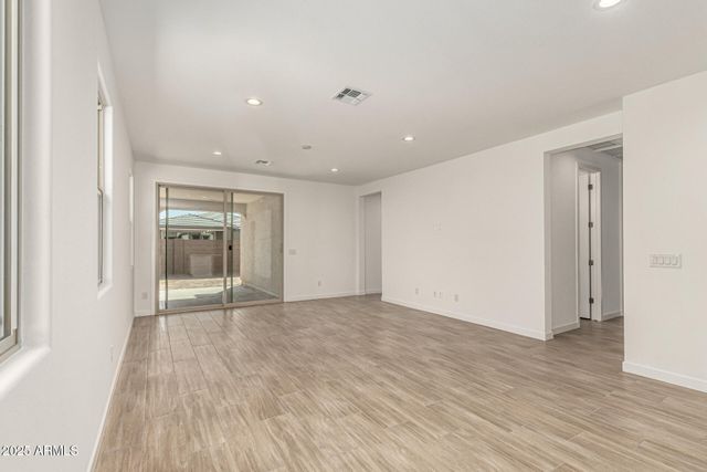 5353 W LAS PALMARITAS Drive, Glendale, AZ 85302