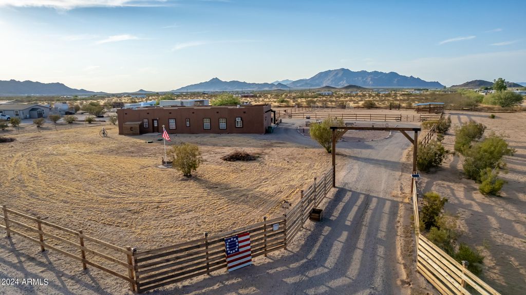 17728 N DEER Trail, Maricopa, AZ 85139 — exterior