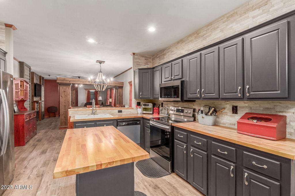 17728 N DEER Trail, Maricopa, AZ 85139 — photo 4