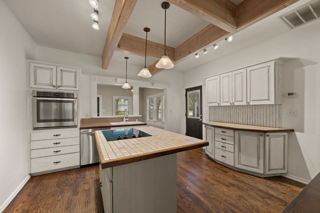 6212 Westcoat Drive, Colleyville, TX 76034
