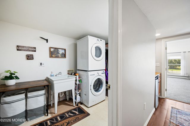 1042 Maxim Southard Road, Howell, NJ 07731