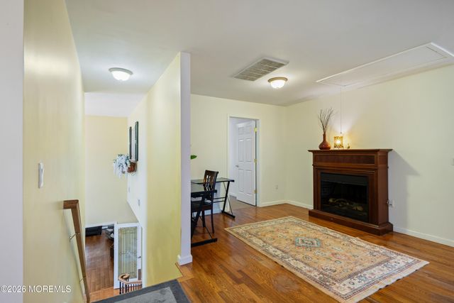 1042 Maxim Southard Road, Howell, NJ 07731