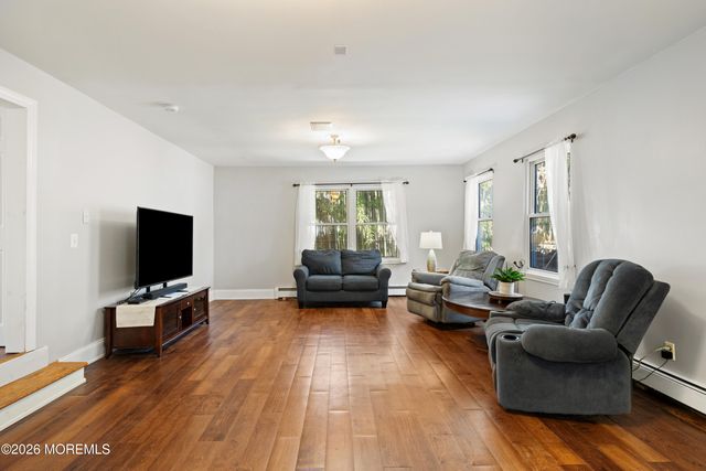 1042 Maxim Southard Road, Howell, NJ 07731