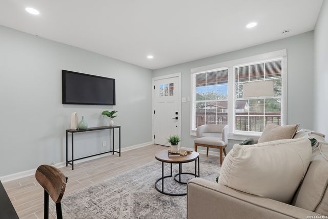 111 Odis, San Antonio, TX 78204