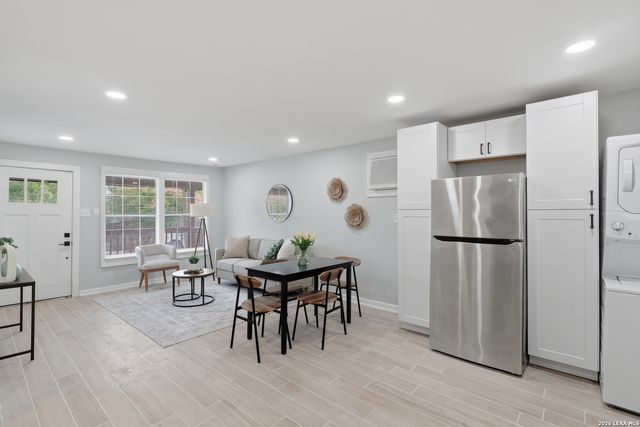 111 Odis, San Antonio, TX 78204