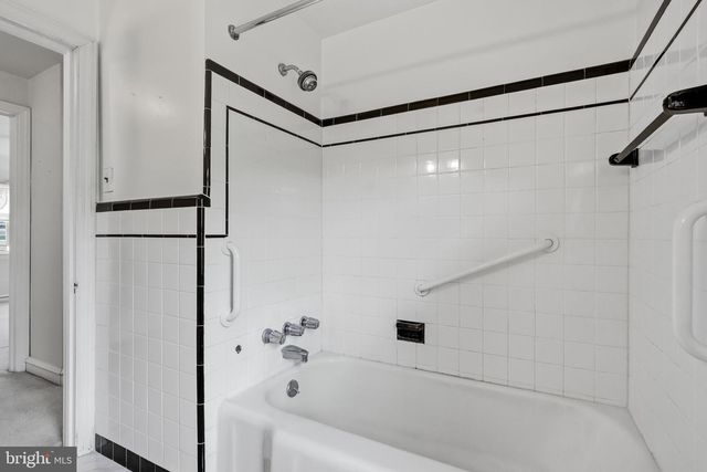 424 STRATFORD AVE, Haddon Township, NJ 08108
