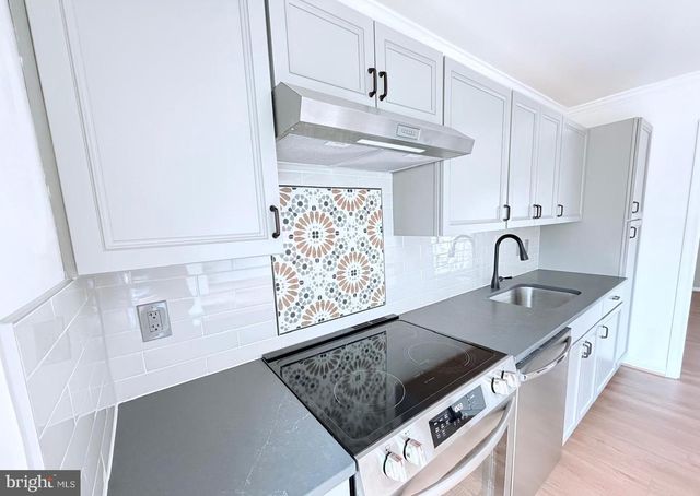 1400 STRATTON DR, Rockville, MD 20854