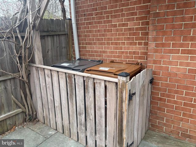 1400 STRATTON DR, Rockville, MD 20854