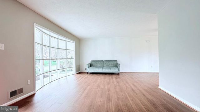 1400 STRATTON DR, Rockville, MD 20854