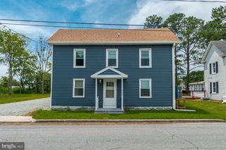 215 N 1ST ST, Crisfield, MD 21817